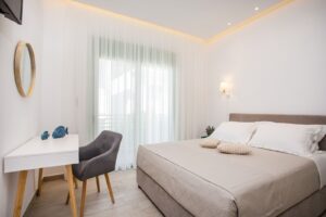 ARTEMIS APARTMENTS WITH SEA VIEW STEGNA